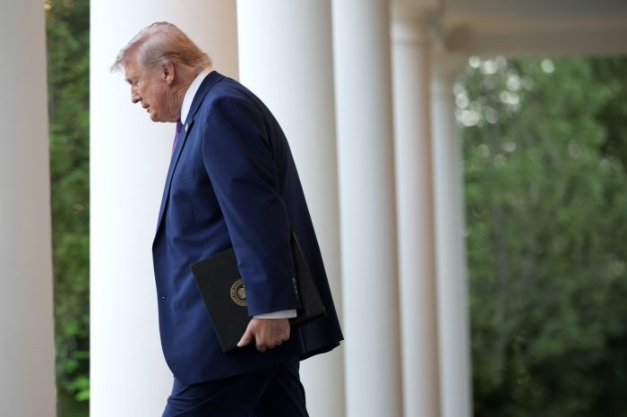 White House Considers Large-Scale Pardon Initiative for U.S. 250th Anniversary Amid Political and Legal Debate