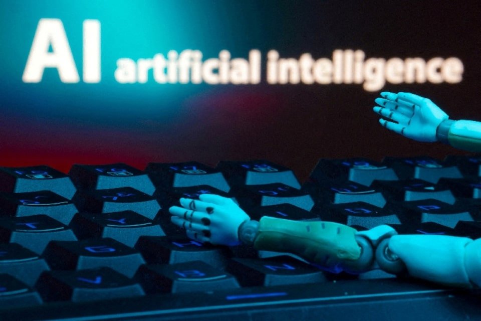 UK Urges Companies to Rein in Risks from Frontier AI Models