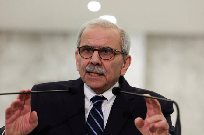 Lebanese Prime Minister Calls for Arab, International Support in Negotiations with Israel