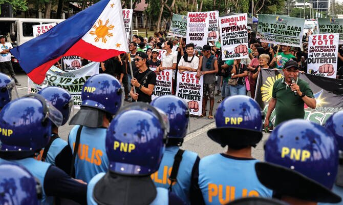 Philippines Vows to Stop ICC-Fugitive Senator from Fleeing Arrest