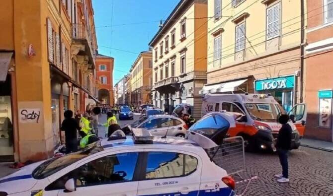 Seven Injured as Driver in Italian City Runs Over Pedestrians
