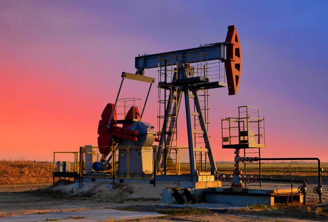 Oil Prices Surge as UAE Nuclear Power Plant Comes Under Drone Attack