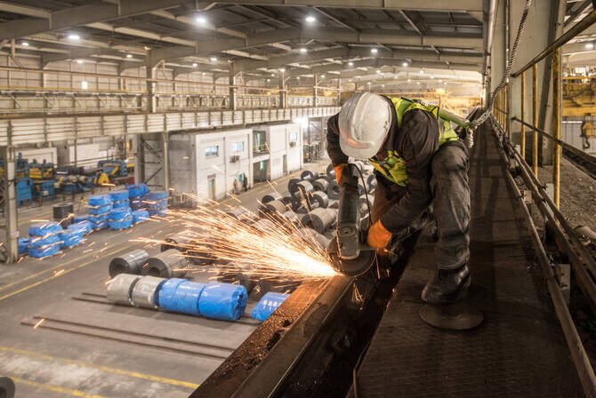 Madinah's Industrial Growth Accelerates with 458 Active Factories