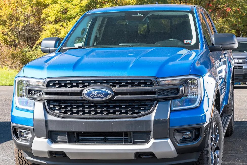 Ford Cuts Ranger Plug-In Hybrid Prices as BYD’s Shark 6 Reshapes Australia’s Ute Market