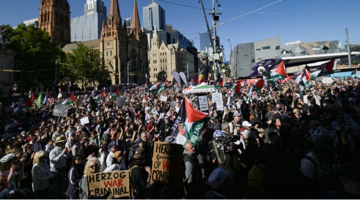 Australia’s Antisemitism Debate Intensifies Amid Royal Commission and Terror Attack Fallout