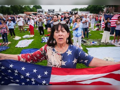 Large Prayer Rally in Washington Draws Thousands in Symbolic America-Focused Gathering