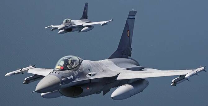 Romanian Jet Shoots Down Ukrainian Drone Over Estonia