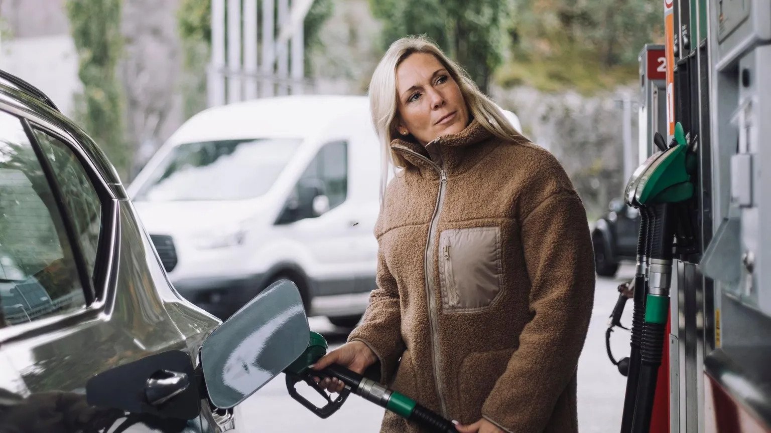 UK Fuel Prices Stabilise After Volatile Swings Driven by Global Oil and Tax Pressures