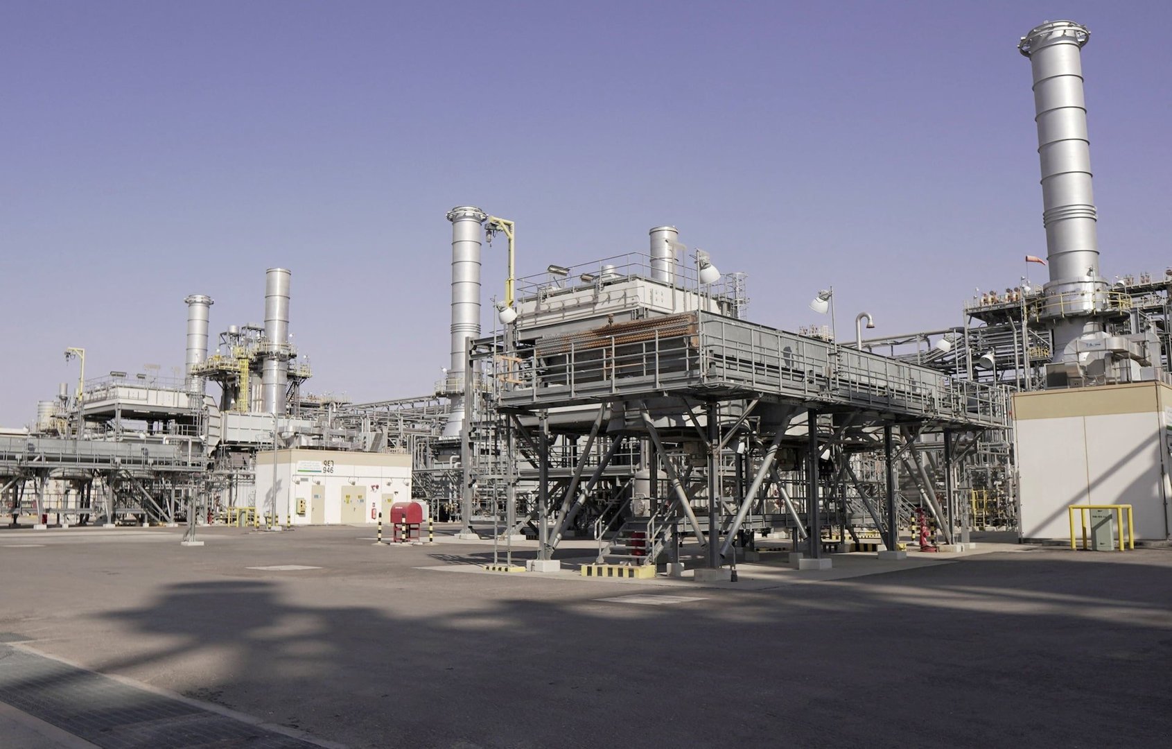Saudi Arabia restores full capacity on East-West oil pipeline after attack disruptions