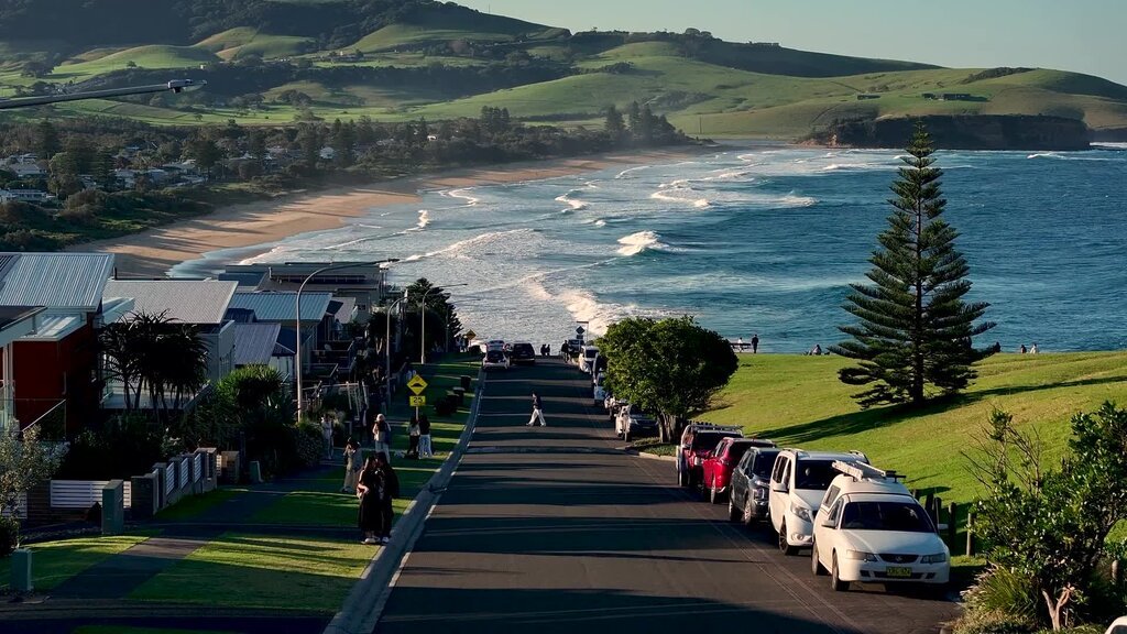 Tasman Drive’s Viral Fame Turns Australia’s ‘Prettiest Street’ Into a Tourism Flashpoint