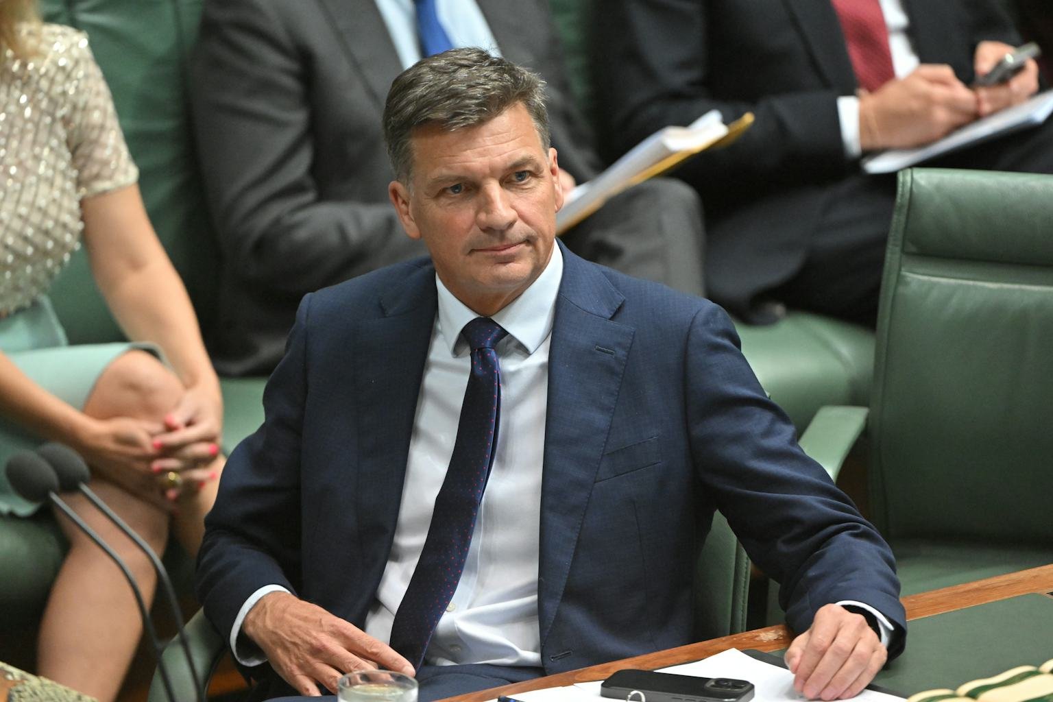 Australia’s Migration System Faces Structural Strain as Policy Debate Intensifies