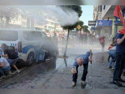 Turkiye Police Use Tear Gas to Disperse Opposition Rally in Izmir