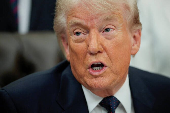 Trump's Cabinet Meeting Highlights Preparations for Iran Deal Amidst Criticism