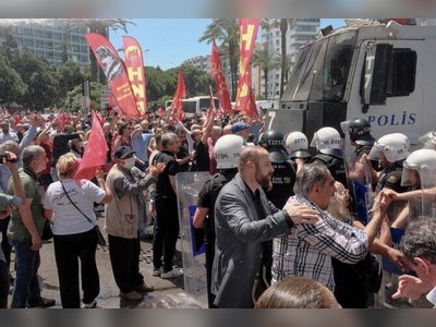 Turkiye's Ousted Opposition Leader Dismisses New Party Plans Amid Crisis