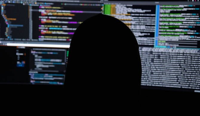 UK Cyberspying Chief Warns of Russia's 'Daily Hybrid Activity' as AI Becomes an Unstoppable Force