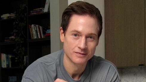 The Millionaire Trying to Live Forever Discovers He Is Sick: "My Stomach Eats Itself"
