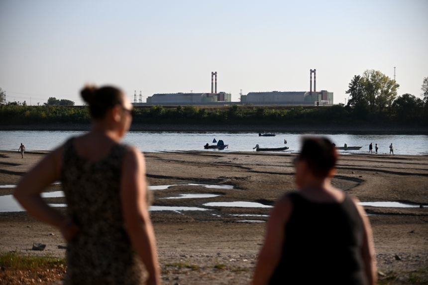 Danube Drought Forces Hungary’s Paks Nuclear Plant Into Full Shutdown
